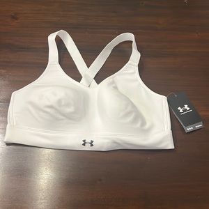 Under armour large continuum high impact sports bra